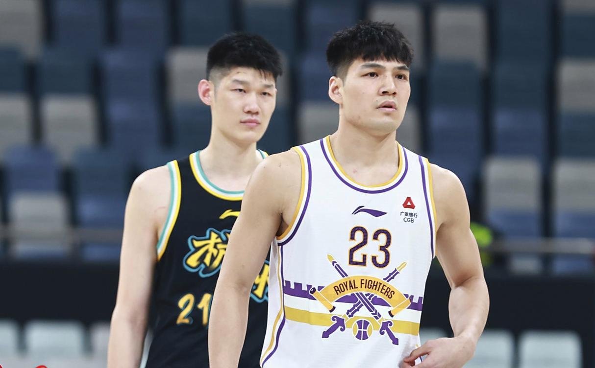 朱芳雨放大招,给陈国豪550万年薪!广东队两手准备,瞄准焦泊乔