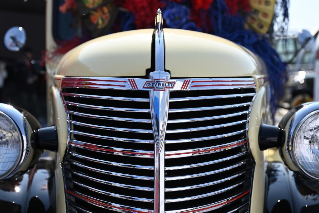 在线下注-魔都眼|上海汽车文化节联动F1启幕,这些经典车头你认识吗