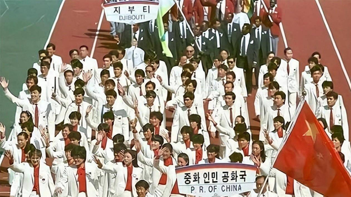 百家乐app-韩国人有多不要脸？1988年，打造史上最黑暗的一届奥运会！|韩国选手|黑哨|夏季奥林匹克运动会|奥林匹克精神|裁判_新浪体育_新浪新闻